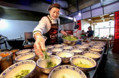 食品销毁公司-三味牛汤秉承传统敢于创新打造雅俗共赏的美食文化